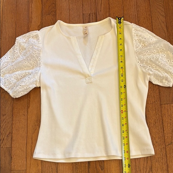 Dolan White Fitted Sweater with Eyelet Short Sleeve Blouse NWOT - Picture 10 of 10